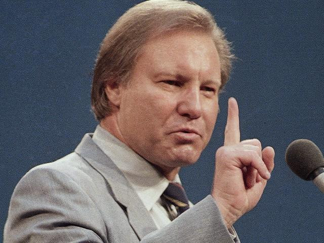 Haga clic en la imagen para ver una versión más grande

Nombre:	jimmyswaggart_si.jpg
Visitas:	2265
Size:	99,1 KB
ID:	952